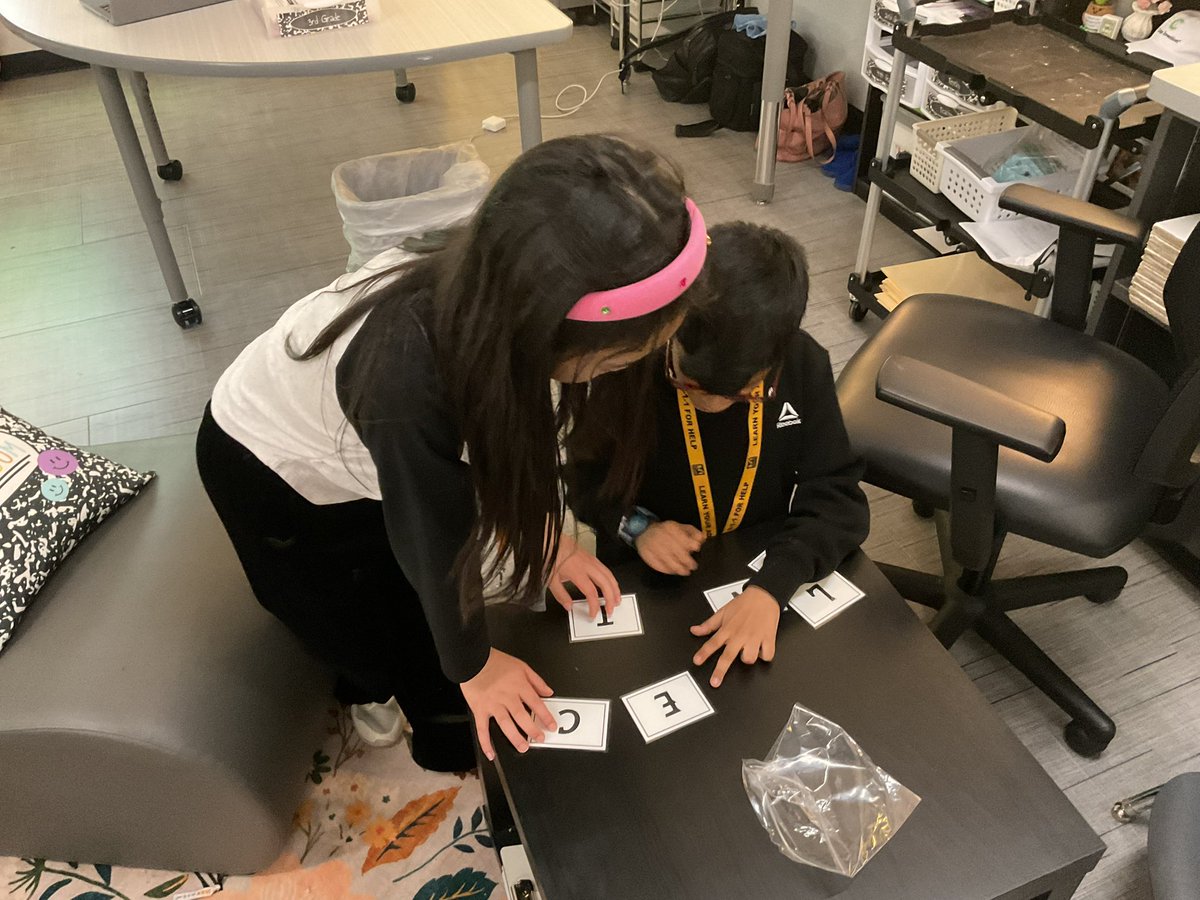 Valerie Kaulsky tweet media