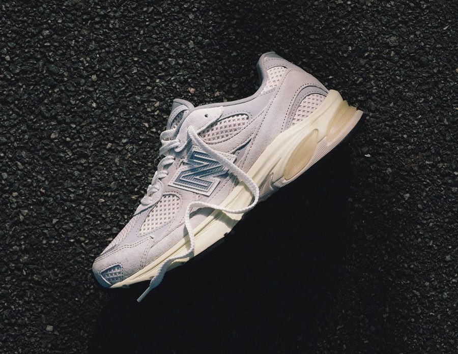 Sneaker Deals GB tweet media