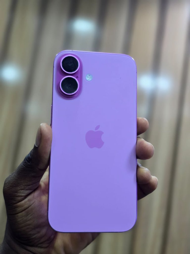Val_Gadget's tweet image. iPhone 16
₦1,070,000

iPhone 14  
₦580,000

Best camera ?