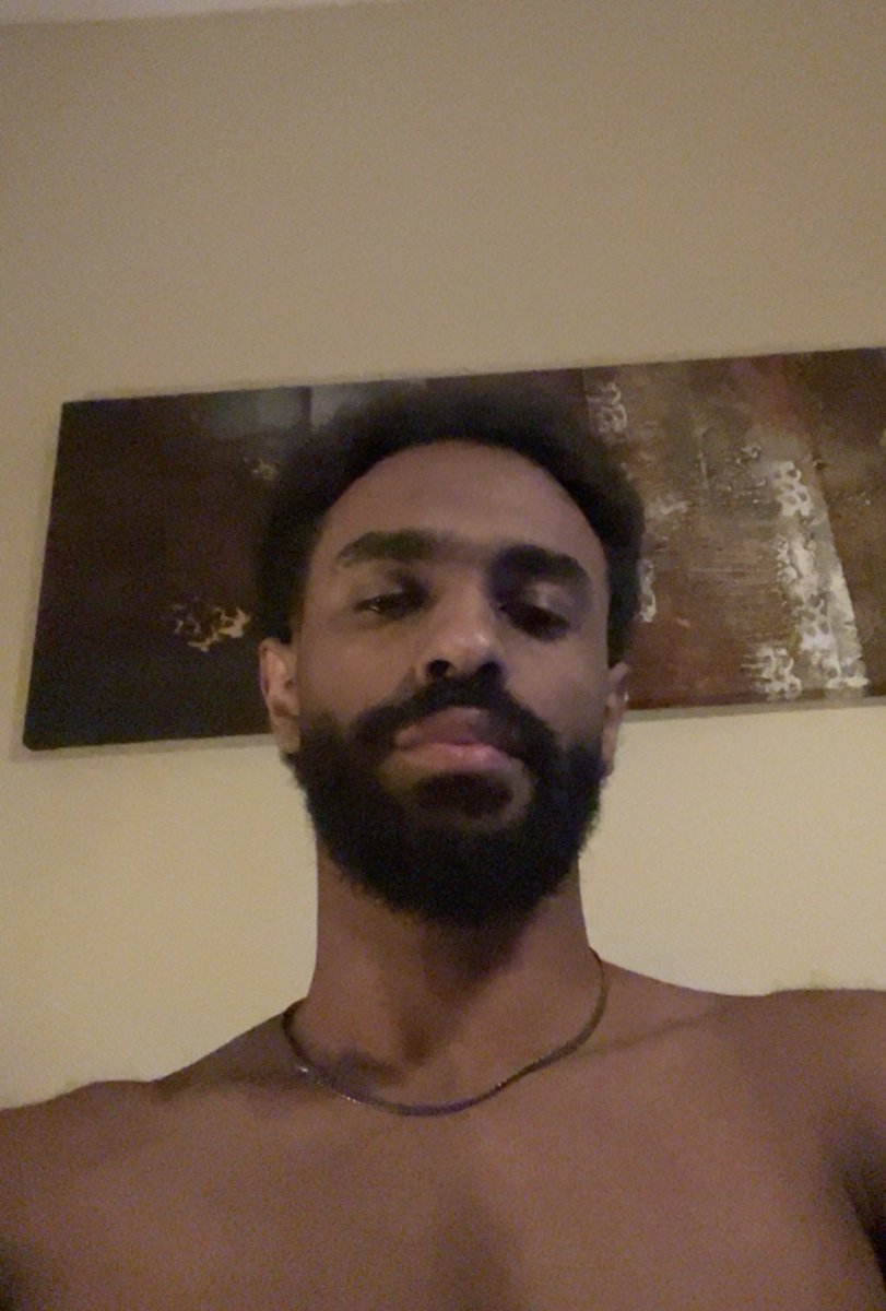 Red 💕 tweet media