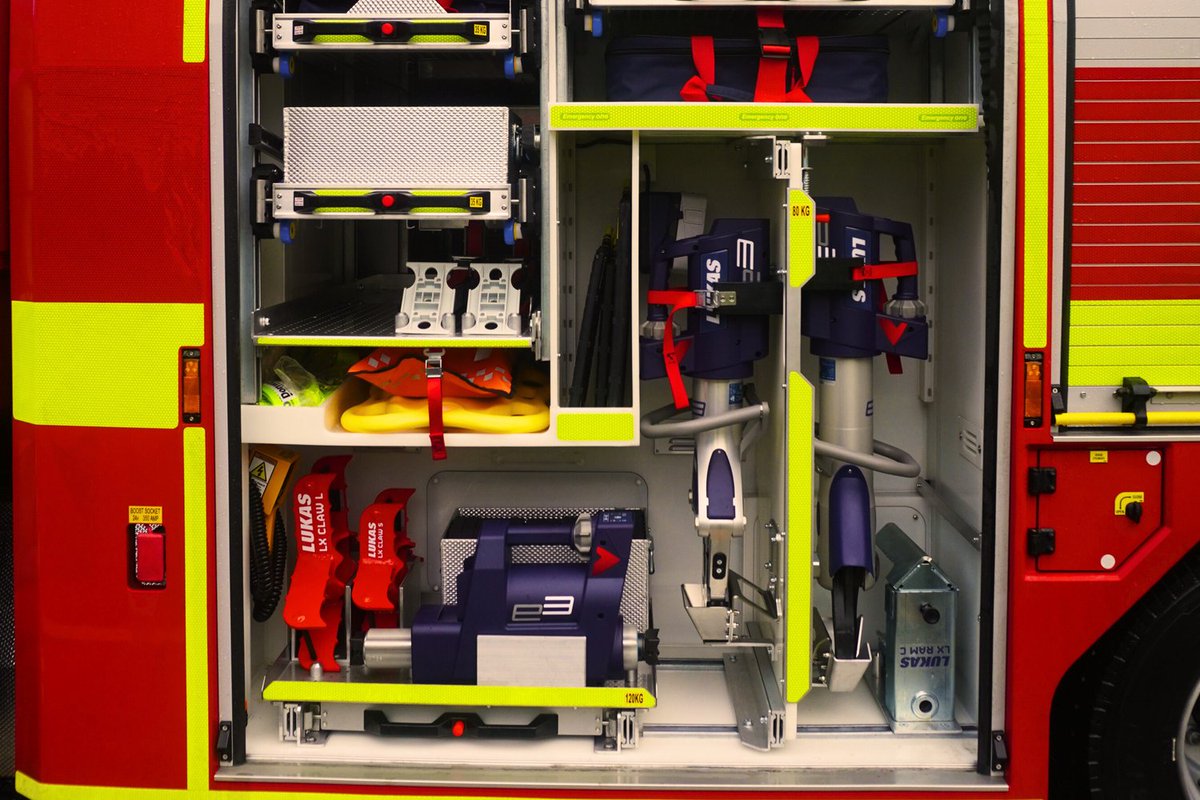 EOneUKLtd's tweet photo. Strengthening frontline capability in Malta 🚒

These four new 12-tonne fire pumps have joined Civil Protection Malta’s operational fleet, designed to enhance firefighter safety and efficiency at every incident. https://t.co/739w2kQMaZ