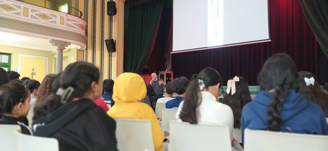 Òmnium Ciutat Vella tweet media