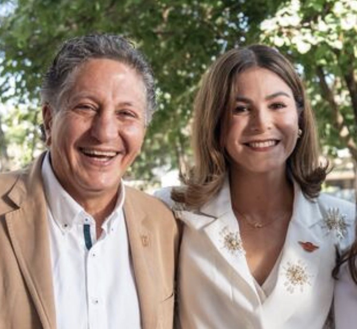 En <a href="/ZapopanGob/">Gobierno de Zapopan</a>, fuego amigo y los fantasmas del cuarto de guerra
Por Iván García Medina 
“En política, cuando los ataques son constantes, coordinados y oportunos, no son casualidad. Son mensaje”. <a href="/MonicaMgn/">Mónica Magaña</a> <a href="/JuanJoseFrangie/">Juan José Frangie</a> 
afondojalisco.com/zapopan-fuego-…