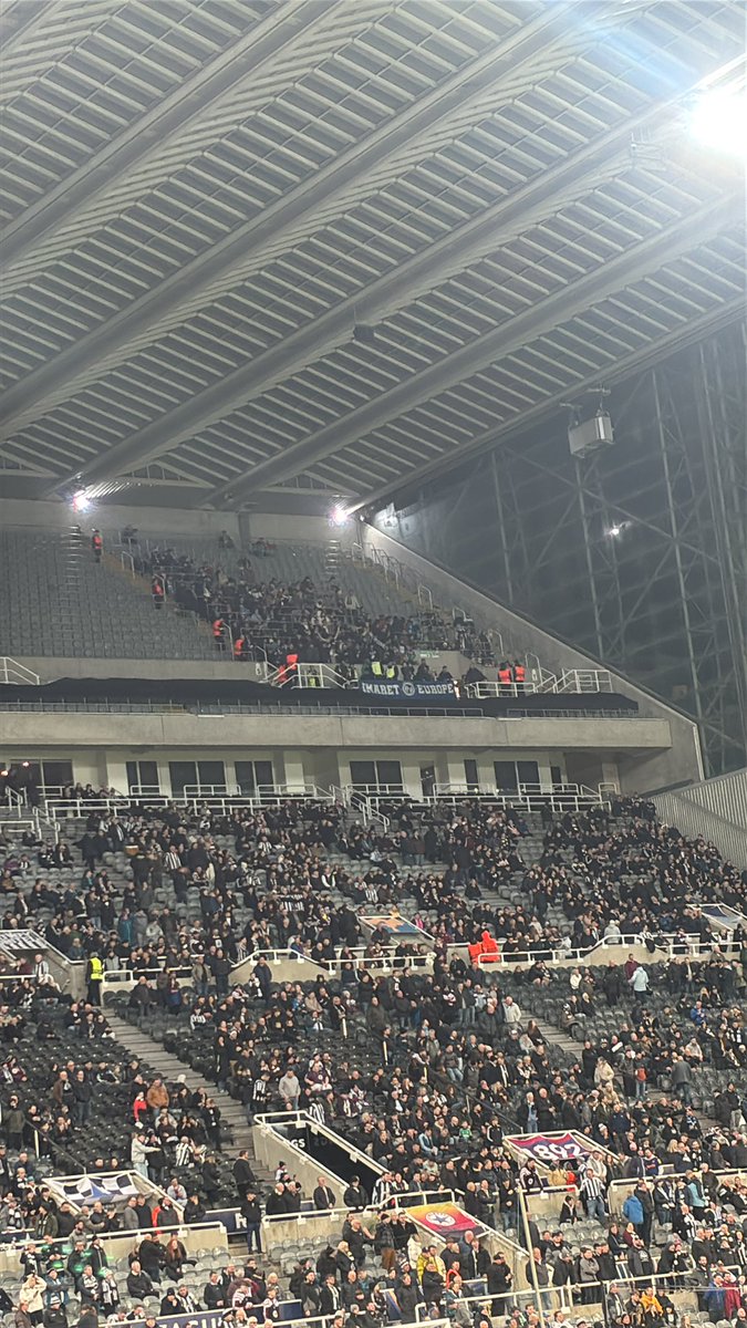 Fair play to the 50-100 Qarabag fans who’ve made the 8000km round-trip to Newcastle tonight, despite being 6-1 down in the first leg. 

Admirable 👏