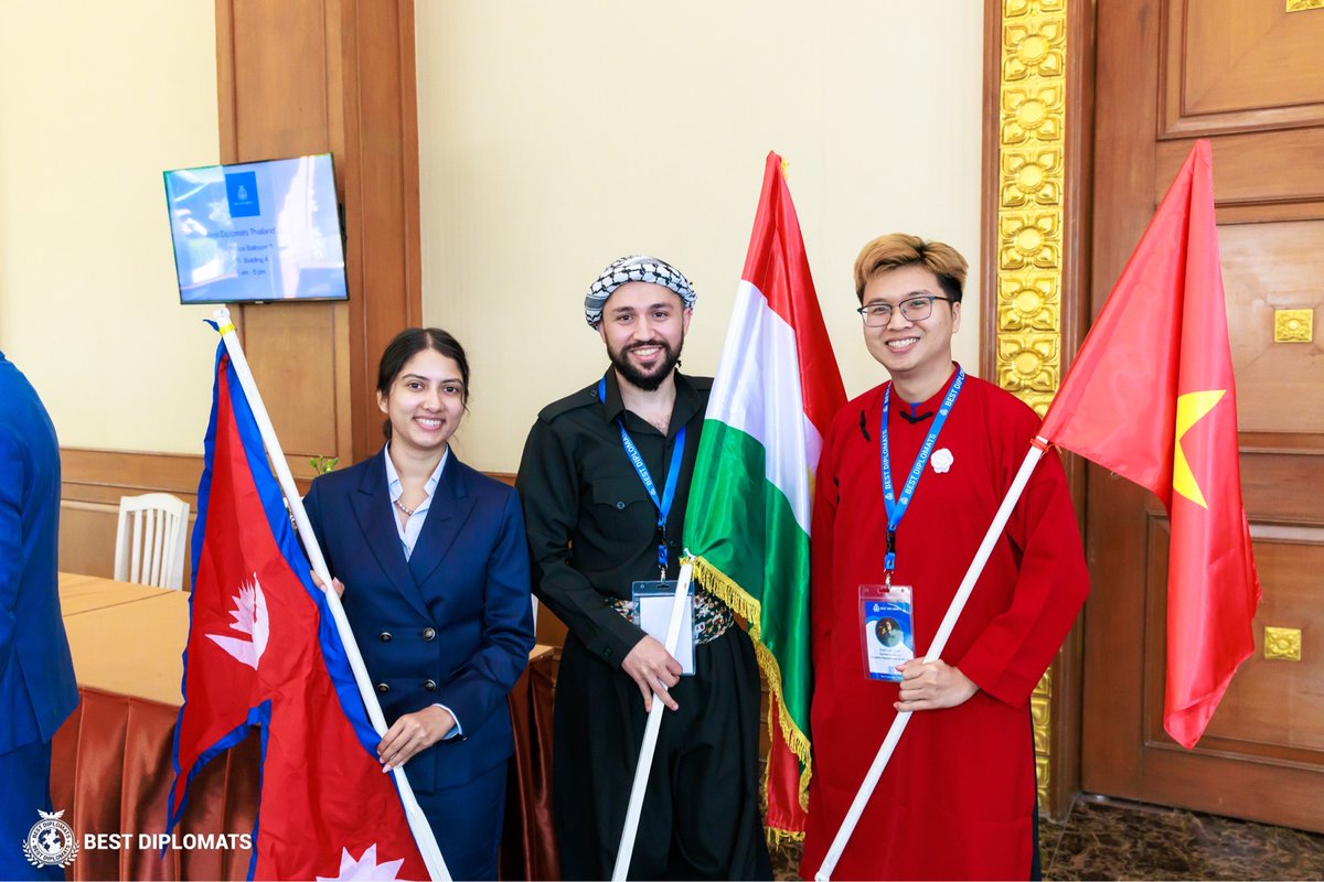 Best Diplomats tweet media