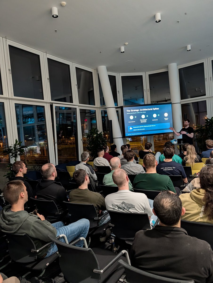 Simon Auer tweet media