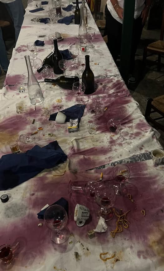 Perìto Perària tweet media