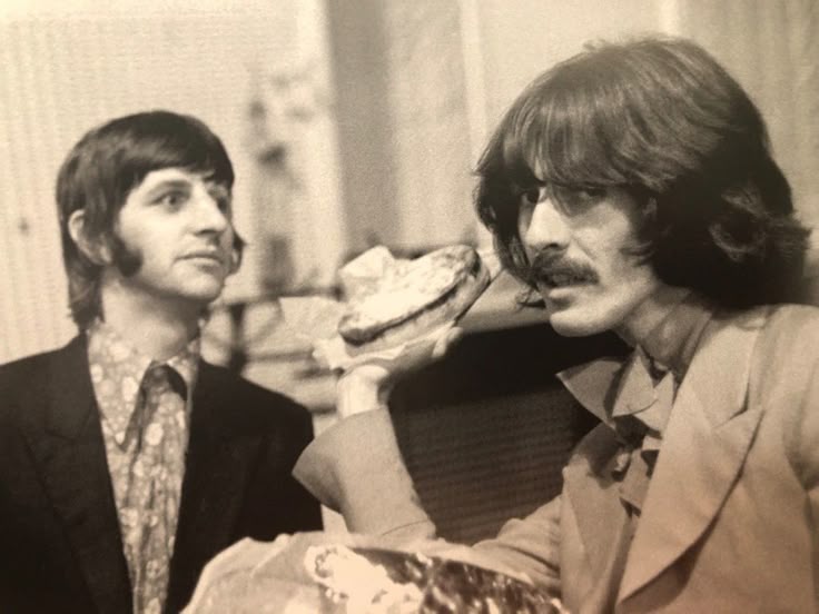 happy birthday george dear! 🧡☀