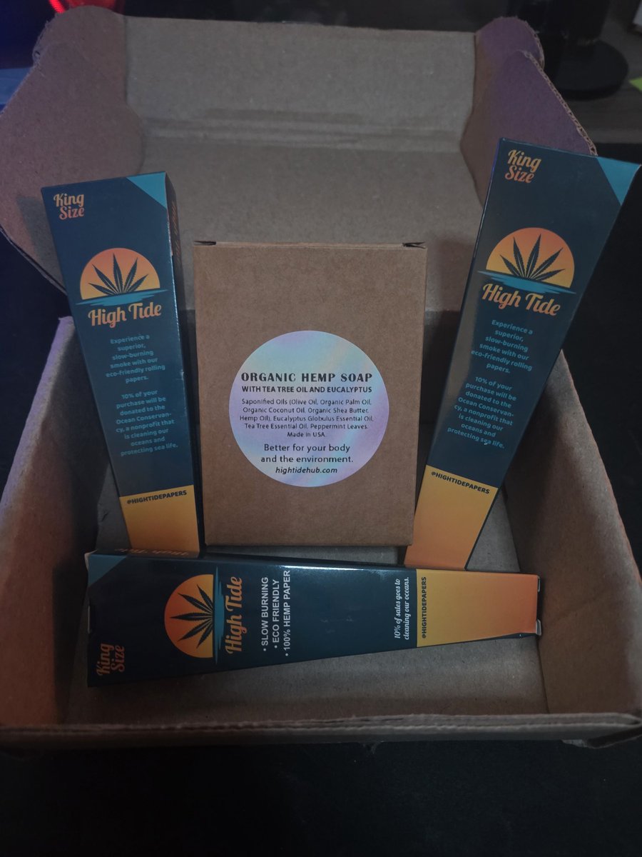 Super ready to try these <a href="/HighTideHub/">High Tide</a> cones.  Also this soap smells amazing.  Thanks <a href="/DominickDiaz/">Dominick</a> for hooking it up.