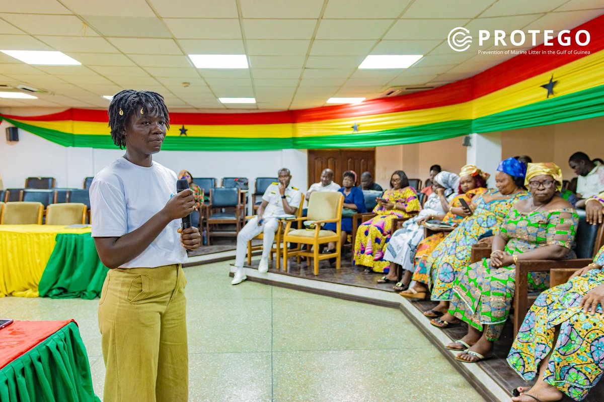 #PLASTICPUNCH tweet media