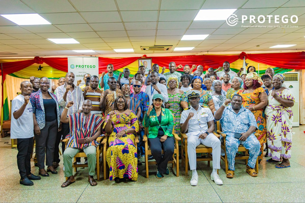 #PLASTICPUNCH tweet media