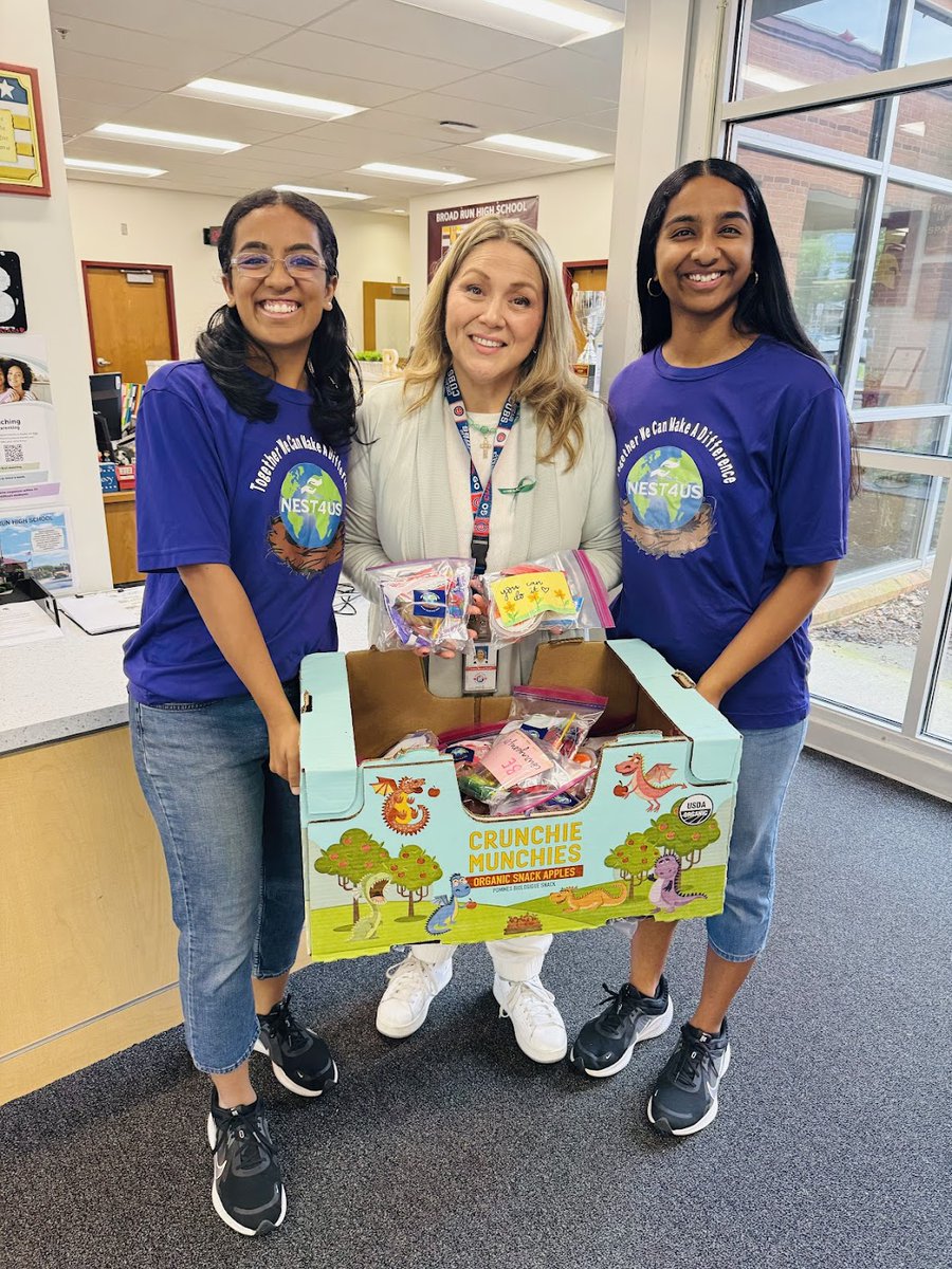 joinnest4's tweet image. Over the years, we’ve loved supporting families in need at our alma mater @BroadRunHS with #snack packs, #groceries, toiletries, #winter essentials, etc., ensuring our fellow #Spartans can thrive! #NEST4US #ZeroHunger #YouthPower #MakeADifference #Service nest4us.org