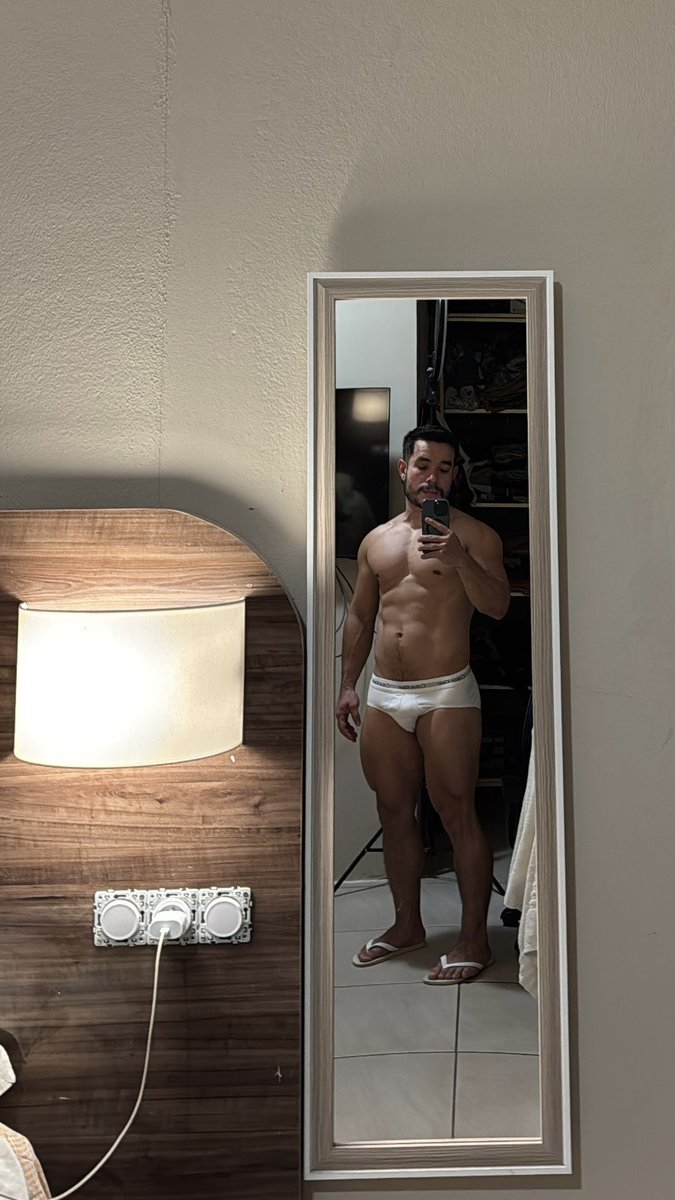 unique👽🪩🤠🐎✨ tweet media