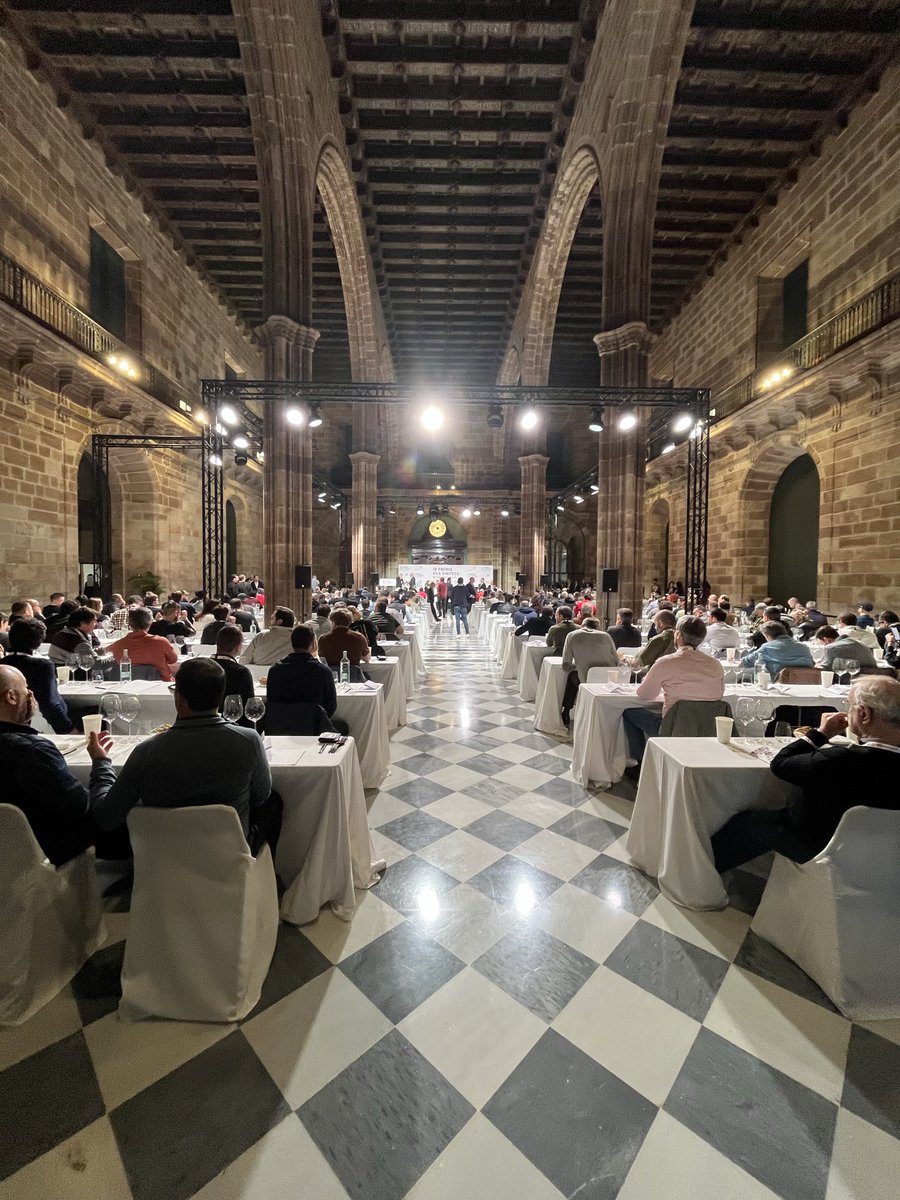 Hector Angulo tweet media