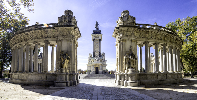 hp_ayan's tweet photo. Madrid, villa y corte https://t.co/C9JQj4tF8p