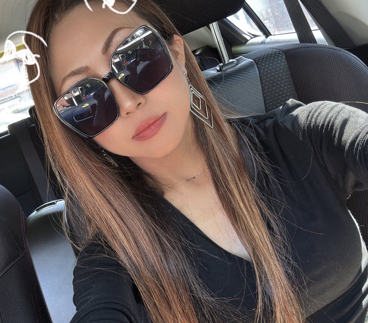 おはようございます😃 スイスポちゃん車検から帰って来ました👍 けど