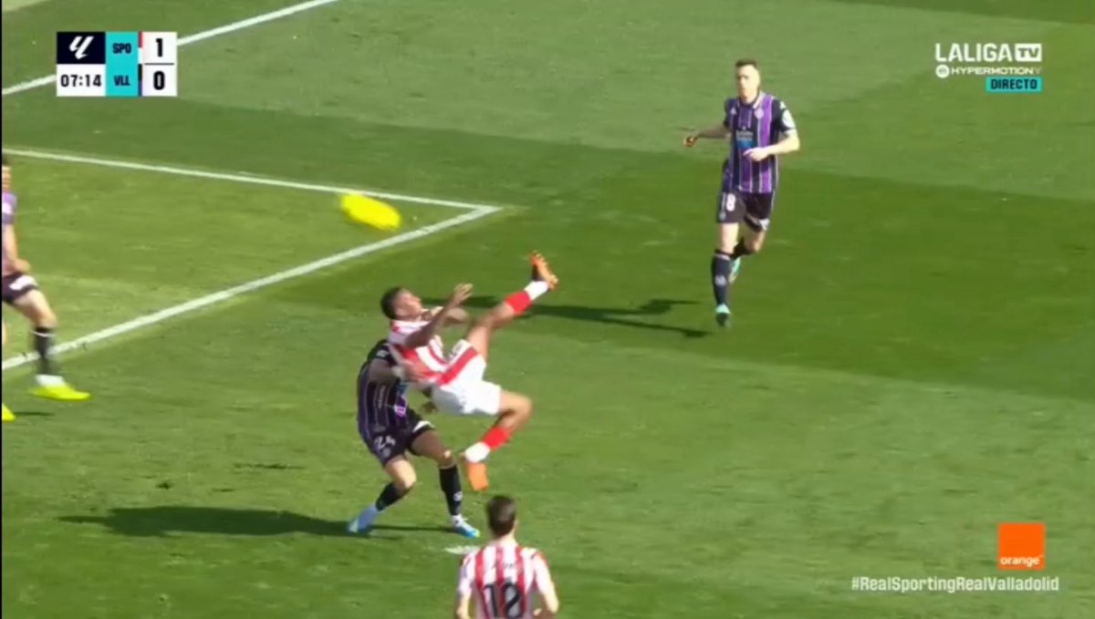 PartidosRSG's tweet photo. Real Sporting de Gijón 2, Real Valladolid C.F. 2. El partido entero.

Mega: https://t.co/64AzhoYWbk https://t.co/sbAVsJn8hc