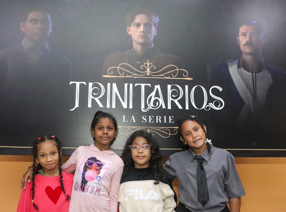 Biblioteca Infantil y Juvenil RD tweet media