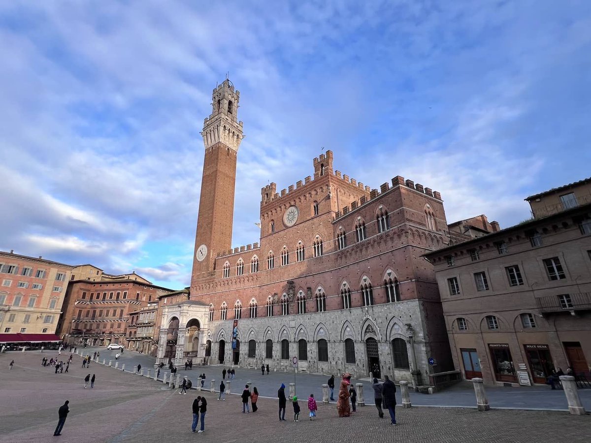 HHLifestyleTrav's tweet image. Enjoying one day in Siena is a great taster, but will definitely leave you wanting more.

hannahhendersontravel.com/enjoying-one-d… 

#Siena #Tuscany