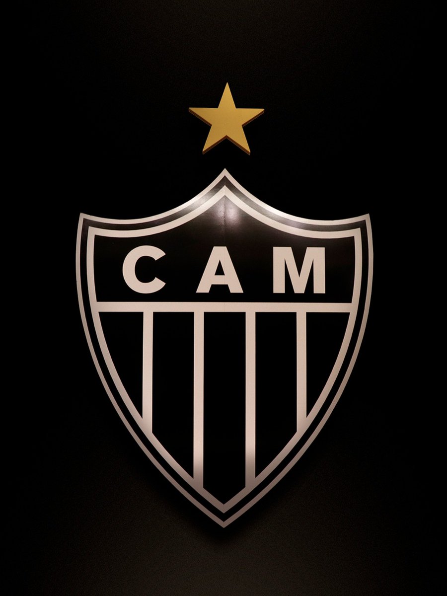 Atletico's tweet photo. É com imensa tristeza que o Galo acompanha a tragédia provocada pelas fortes chuvas na Zona da Mata mineira.

Lamentamos profundamente as vidas perdidas nas cidades de Juiz de Fora e Ubá, e manifestamos nossa solidariedade às famílias e amigos das vítimas. Seguimos em oração pela segurança de todos os desaparecidos.

Neste momento de dor, o Atlético se une à população da Zona da Mata com apoio e esperança.

A Massa está com vocês. 🖤🤍
