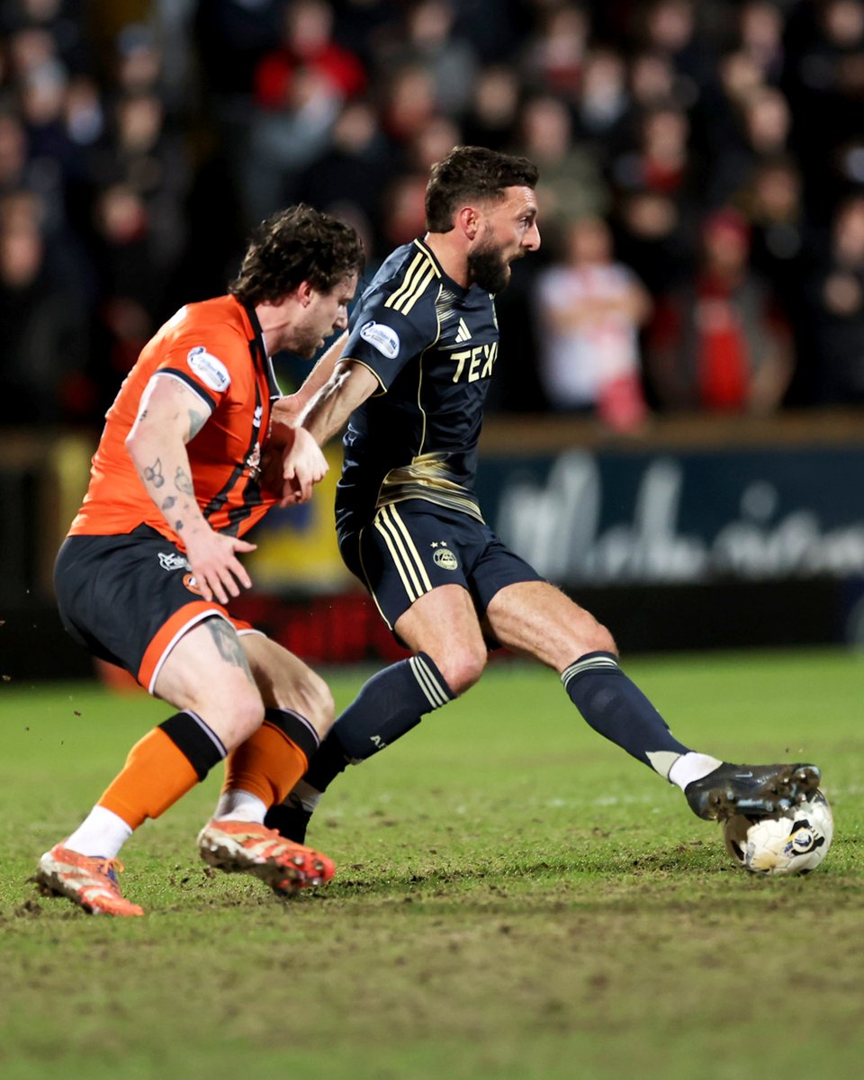 20' Early battles in Dundee ⚔️

🟠 0-0 🌊