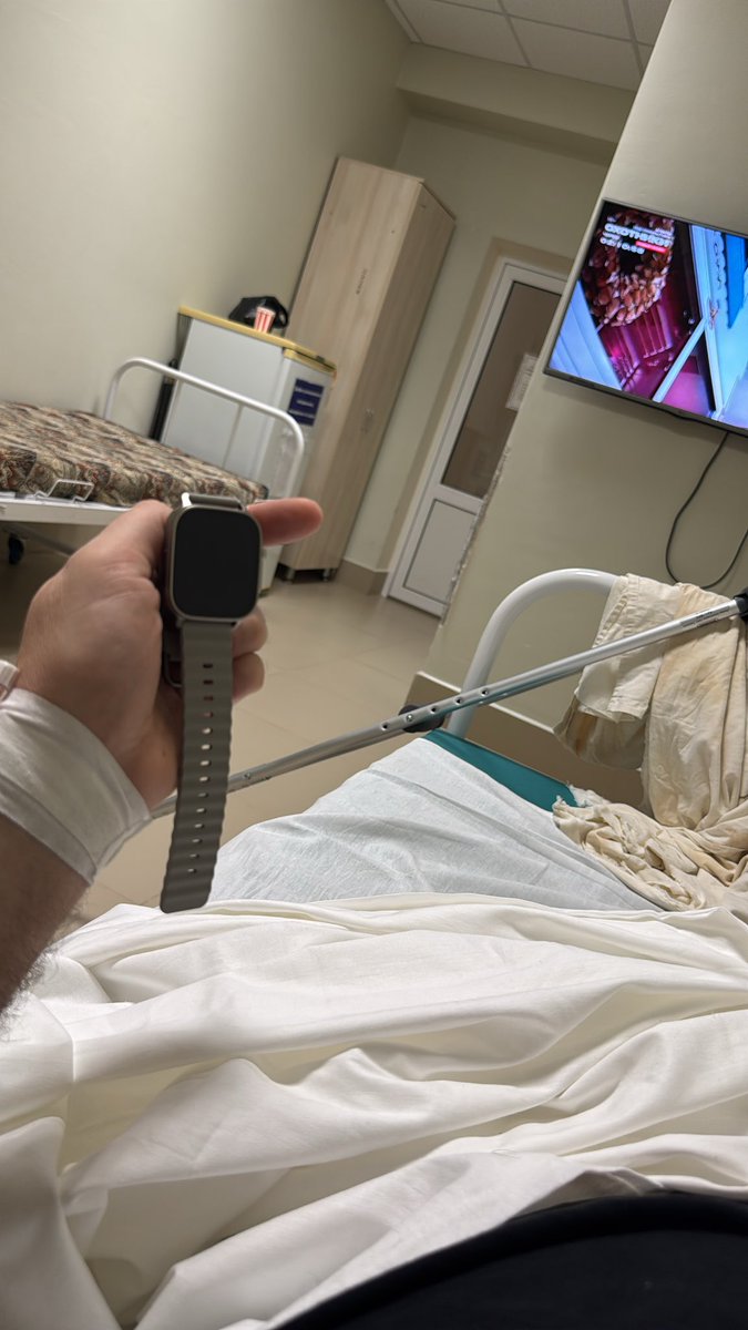 Раньше когда в больнице лежишь фрукты приносили… сейчас 21 век