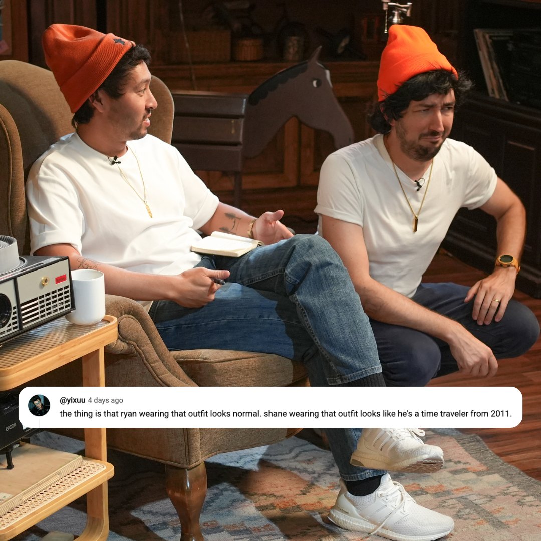 wearewatcher's tweet photo. "6ft tall Ryan can't hurt you"
everyone: https://t.co/VnpnX8HyrM