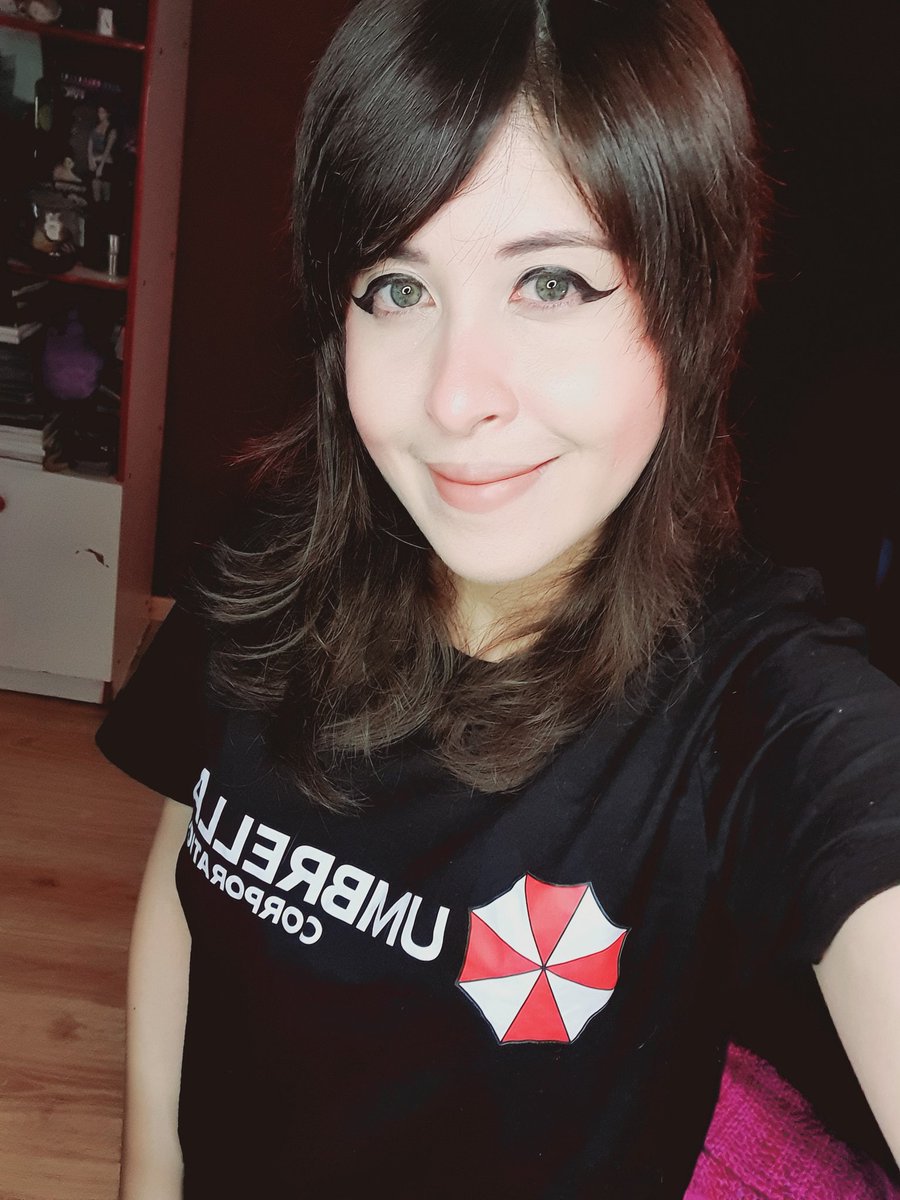 RebeccaRE | 🧟‍♀️🖤 tweet media