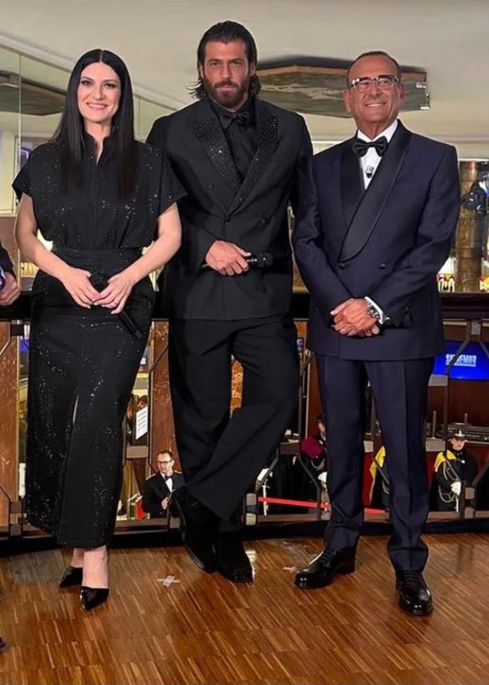 "Quando il talento incontra il carisma,
nasce lo spettacolo: Sanremo apre le sue
porte a Can Yaman!"❤️
#CanYaman
#Sanremo2026