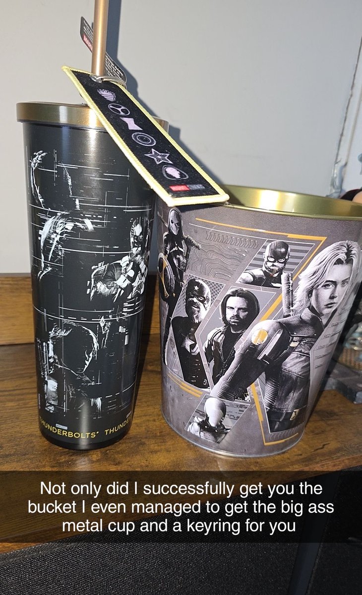 leah 𐂂 tweet media