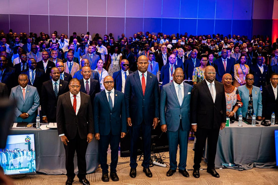 Africa.com tweet media