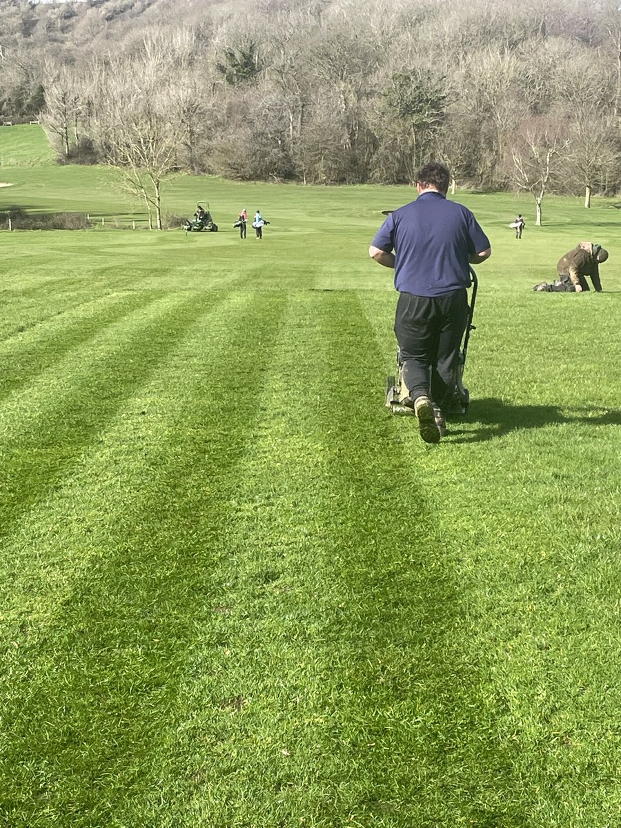 Gloucester Golf Club tweet media