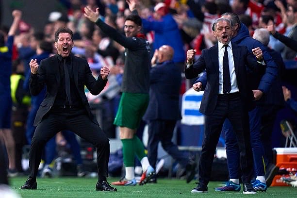 💫 𝐌𝐀́𝐆𝐈𝐂𝐎

Ningún equipo ha ganado al Atleti de Simeone en eliminatoria de Champions en el Metropolitano y Calderón.

🟩Milan
🟩Barça
🟨Chelsea
🟩Bayer
🟨Madrid
🟨PSV
🟩Barça
🟩Bayern
🟨Bayer
🟩Leicester
🟩Madrid
🟩Juventus
🟩Liverpool
🟨ManUnited
🟨ManCity
🟩 Inter