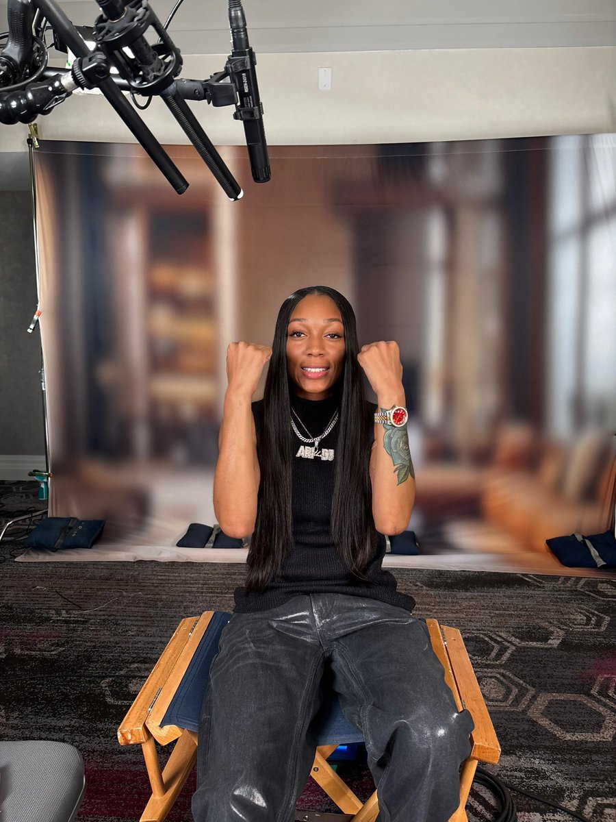 DJ ARI 😍 tweet media