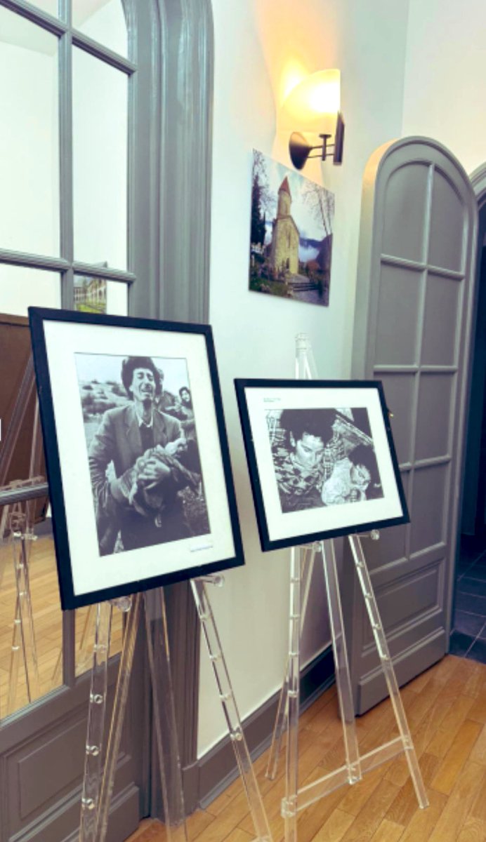 AzEmbBrussels tweet media