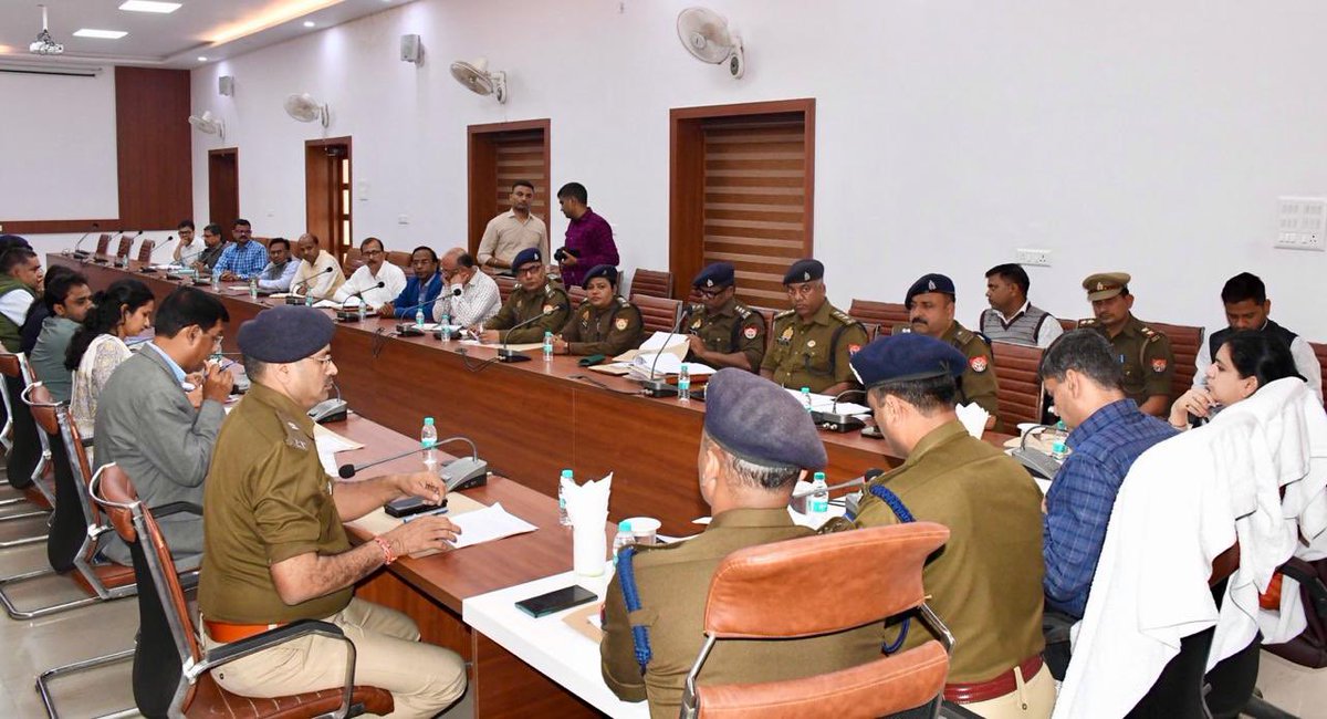 Commissioner Gorakhpur Division Gorakhpur tweet media