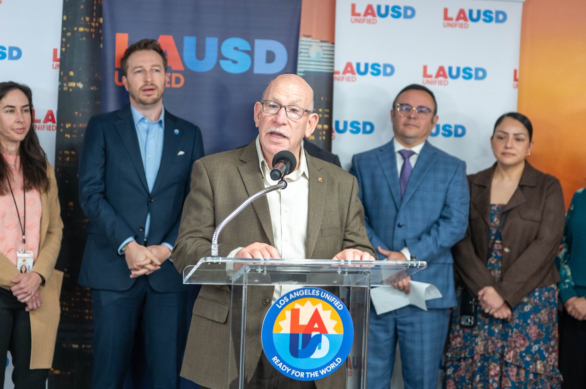 Alberto M. Carvalho tweet media