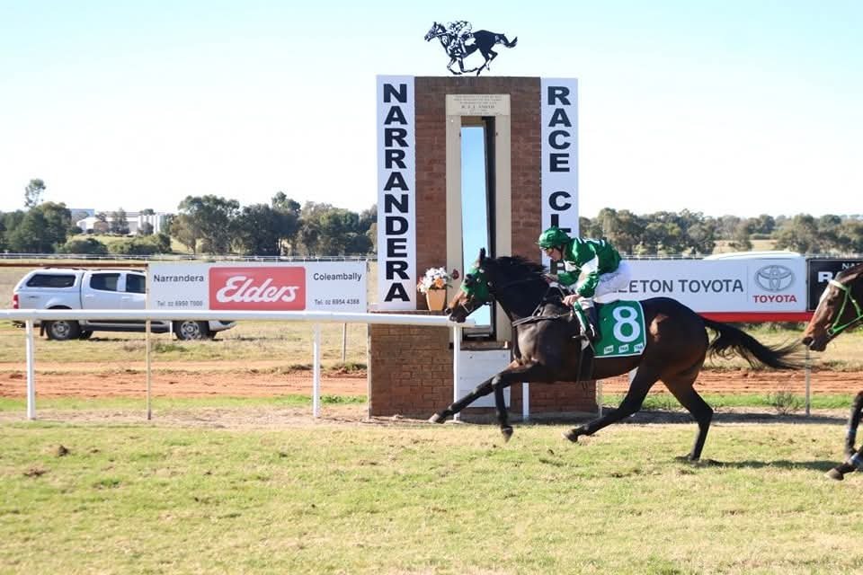 Narrandera Race Club tweet media