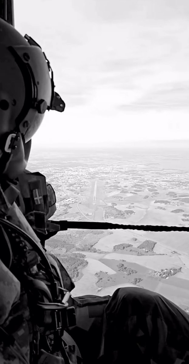 Herr Flax tweet media