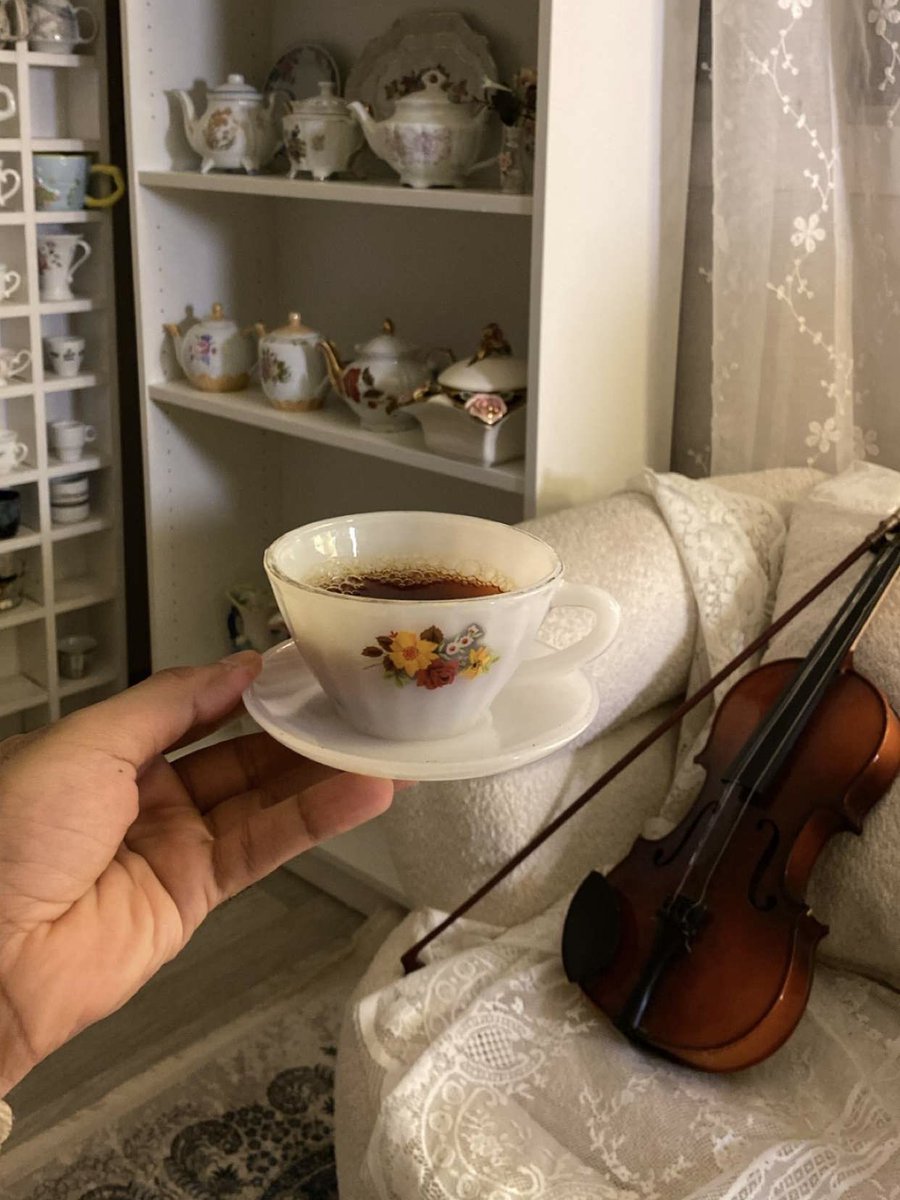 مُذَنَّب🎻☕️ tweet media