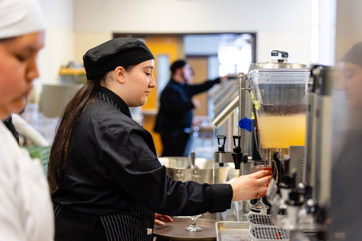 Mission College tweet media