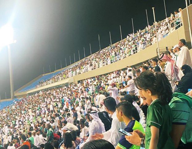 ooor2_'s tweet photo. 🎟️تذكرة في مربع الرابطة ( B216 )

- ✅تابع حسابي
- اذكر ربك تحت هالتغريدة
- الاختيار بالرتويت🔁

الله يوفق نادينا💚🤍
وعدنا بكرا على ال11:00 باذن الله https://t.co/PdzrfWRnQk
