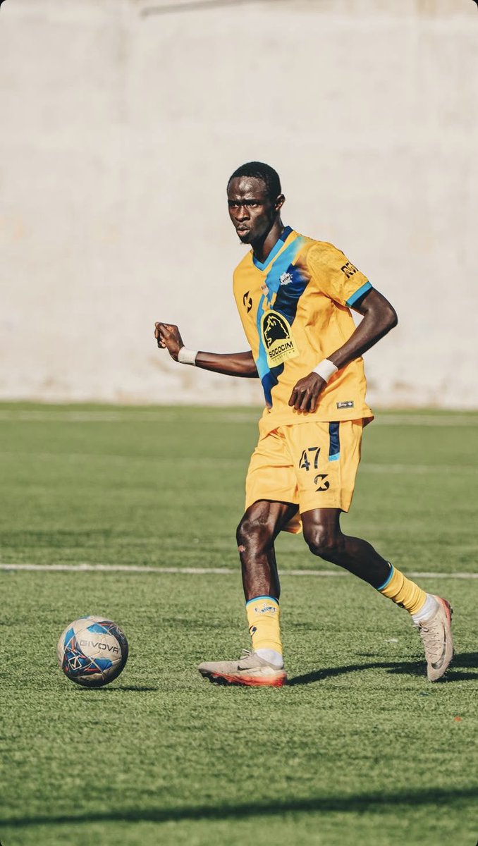 Gora MB 🇸🇳 tweet media