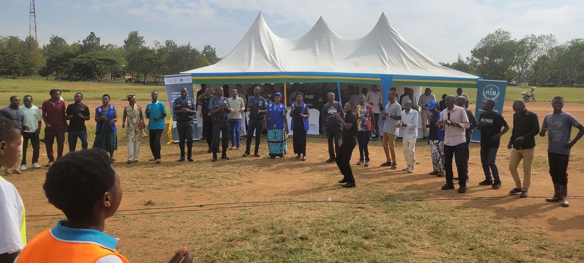 YouthvolNyagtr's tweet photo. Uyumunsi tariki 24 /02/2026 mumurenge wa #matimba habereye ubukangurambaga bwokwamagana icuruzwa ryabantu.
Igikorwa cyateguwe Na @RIB Ndetse nabakorerabushake bari bitabiriye. https://t.co/aFbnt4mb4k