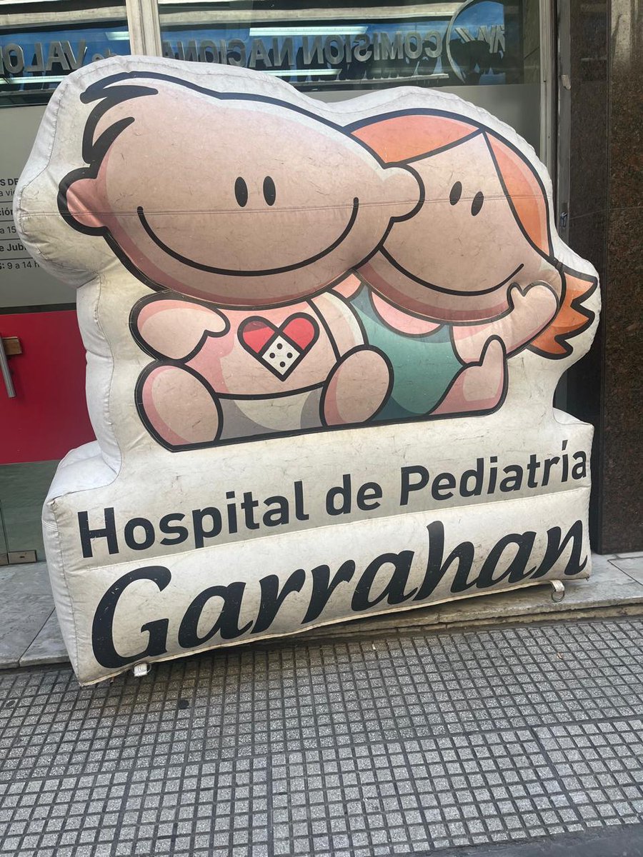 La Casa de La Pampa participó de la Campaña Externa y Voluntaria de Sangre organizada en forma conjunta por la Red de Servicios Sociales y de Salud de las Casas de Provincia en BsAs. y el Hospital Garrahan. La colecta tuvo lugar en la sede de la Casa de Santa Fe.