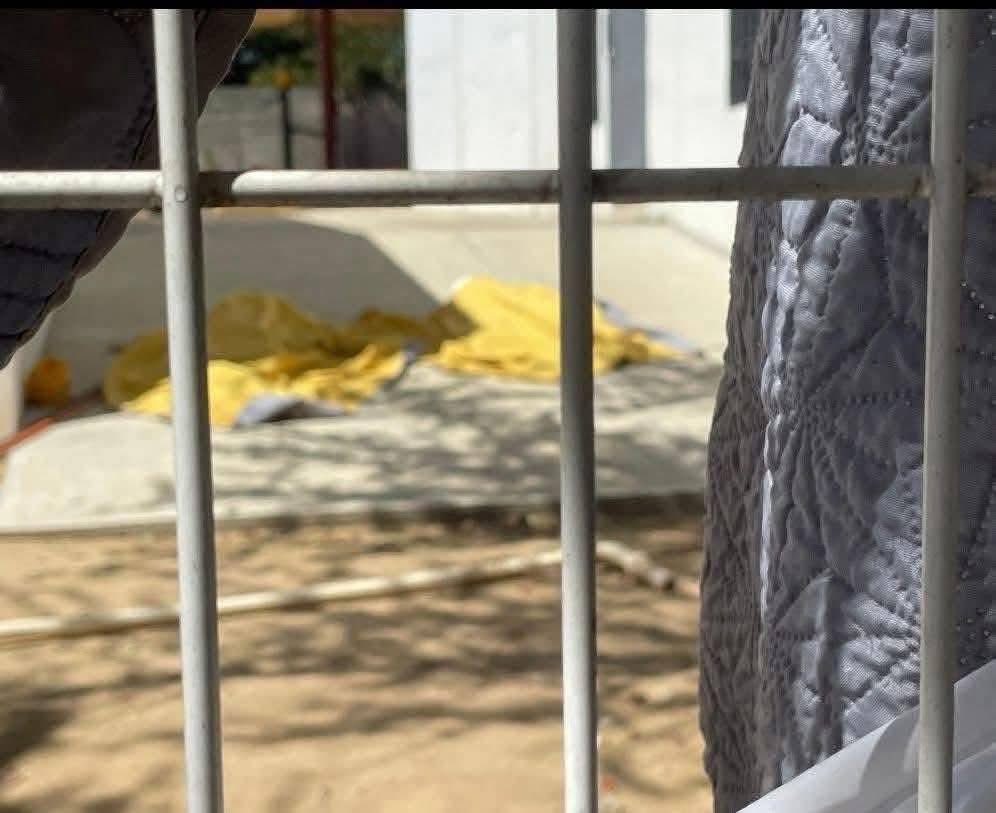 En Oaxaca 2 niñas migrantes haitianas fueron reportadas como desaparecidas dentro de las instalaciones del @DIFOaxaca y localizadas en una cisterna de la misma institución SIN VIDA. El gobierno ha dicho que fue un accidente, urge saber porque 2 niñas acabarían ahí por accidente