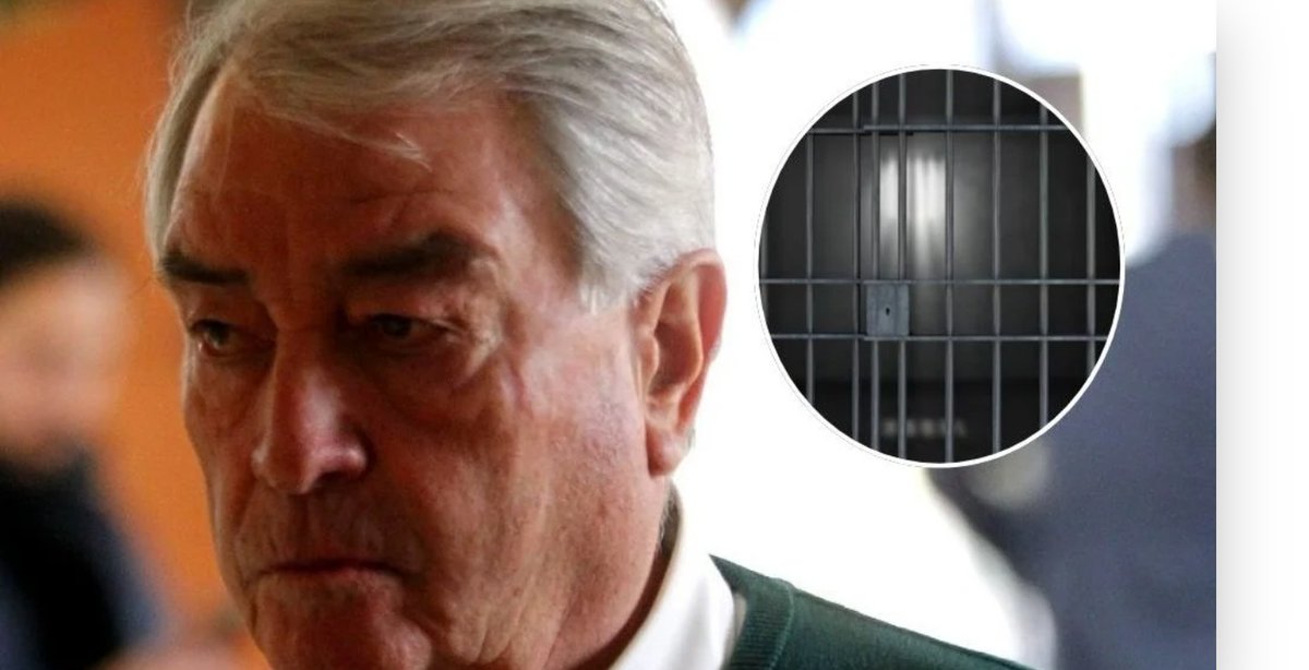 A raíz de que saliera a la luz que Eduardo Macaya Zentilli —condenado a seis años por cuatro delitos de abuso sexual contra víctimas que tenían menos de 14 años de edad—estuvo internado en el hospital penitenciario de Rancagua con supuestos privilegios, que incluyeron visitas