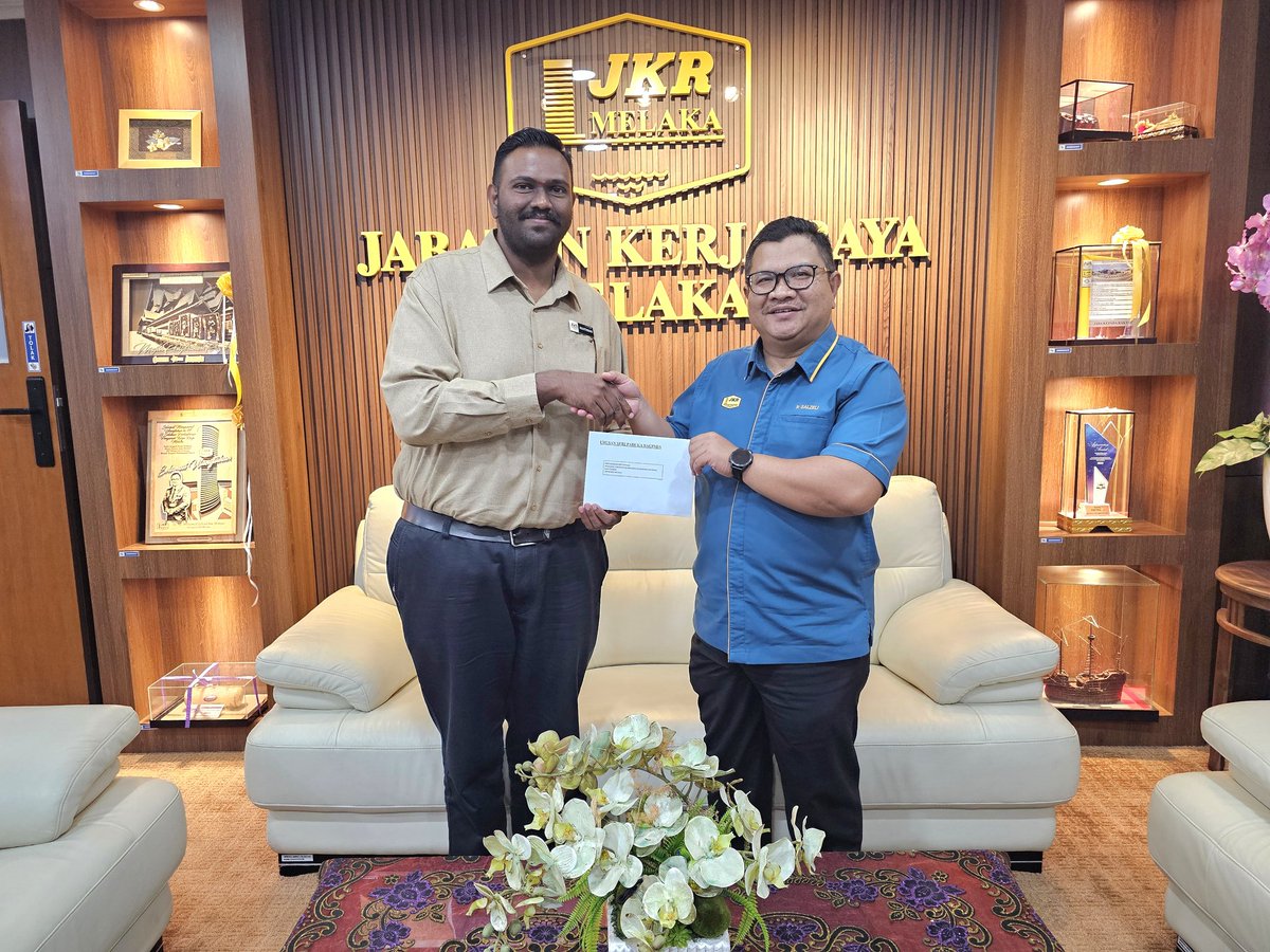 JKR Melaka tweet media