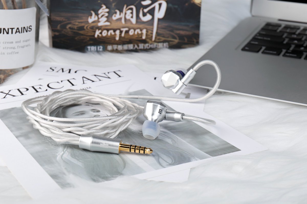 hulang9078's tweet image. TRI I2 --35%OFFクーポン

1PMD 12mmプレーナーマグネティックドライバー
三周波バランスの自然な音色が、あらゆるメロディーに情感と細部までを宿す
amazon.co.jp/dp/B0FK4PBSMG

＃TRI #I2 #バランス #イヤホン