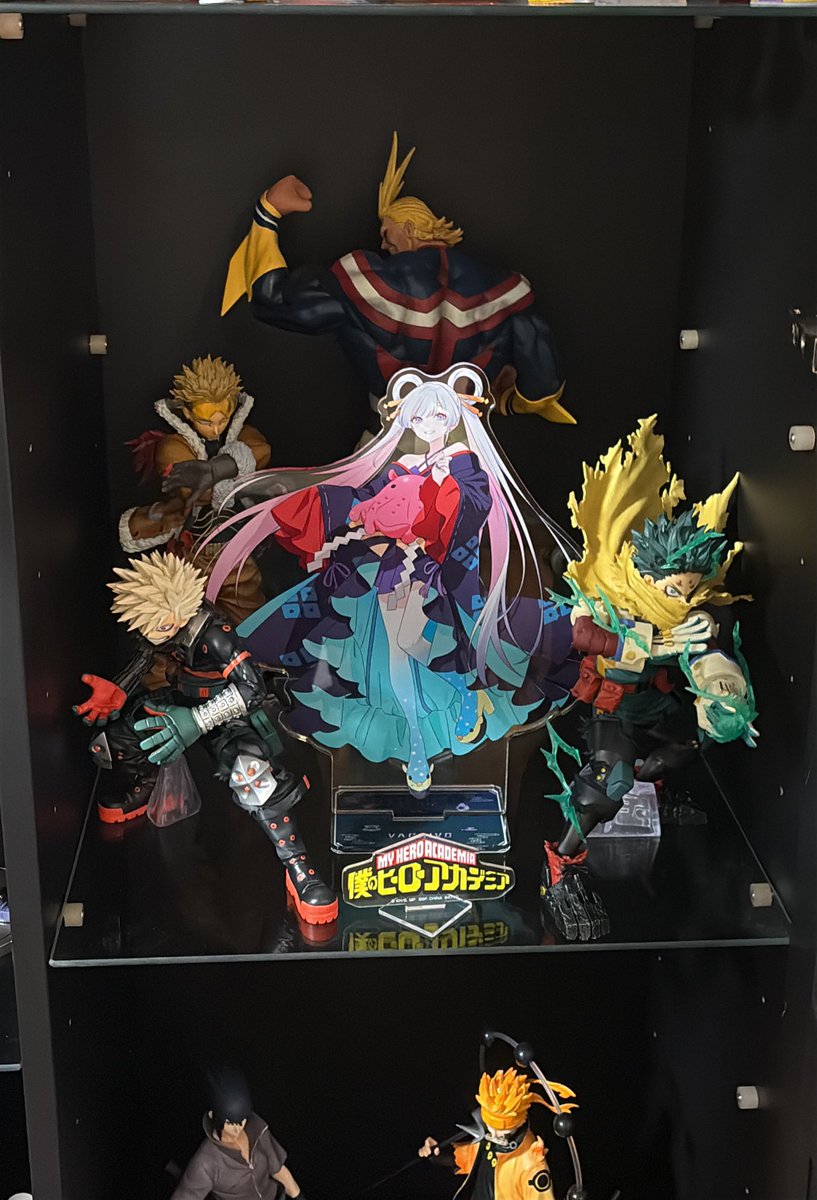 こういうアクスタは初めて買ったけど意外と大きくて満足度高いね